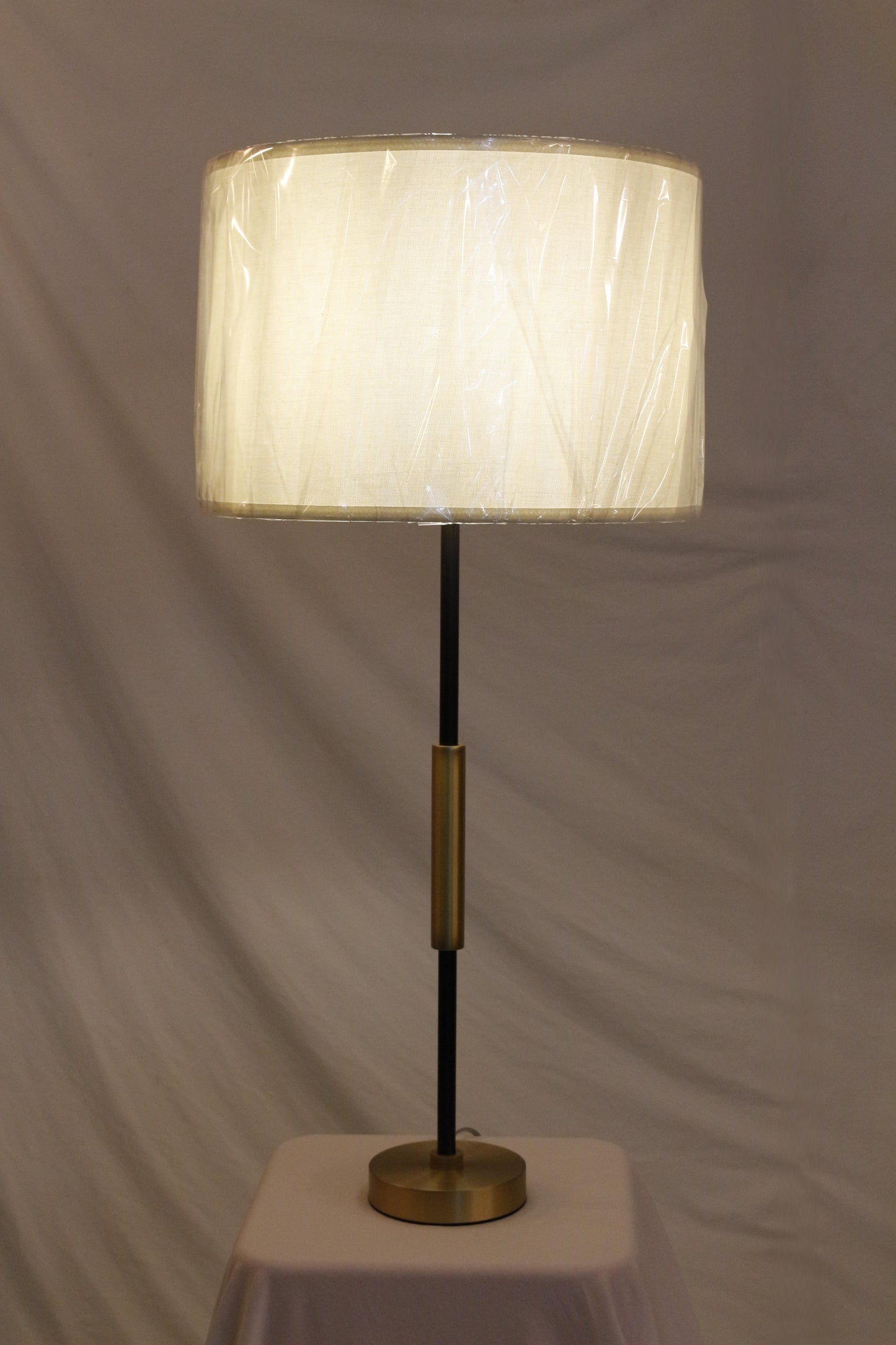 Linear Muse Table Lamp | Solid H65 Brass & Matte Black | LumiBrassWorks